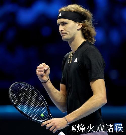 ATP总决赛阿尔卡拉斯斩获首胜 兹维列夫取两连胜 ATP总决赛阿尔卡拉斯斩获首胜 兹维列夫取两连胜