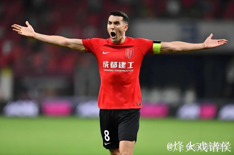 蓉城队长周定洋本轮跑动距离13498米居首 连续5轮登顶